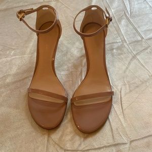 Stuart Weitzman Nudist Traditional Strap Sandal Size 8M